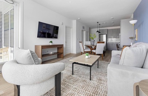 Broomfield Apartment | Landing | Beautiful 1BD, Yoga Studio, Gym