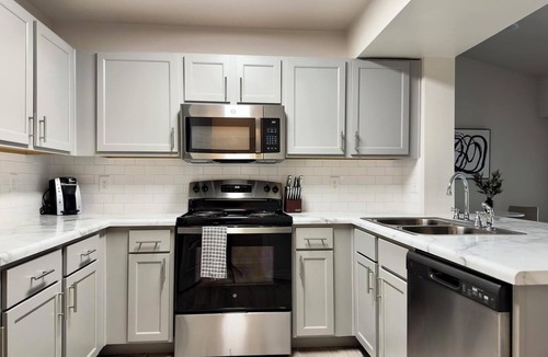 Belton Apartment | Landing | Beautiful 1BD, Clubhouse, Gym