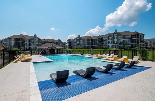 Belton Apartment | Landing | Beautiful 1BD, Clubhouse, Gym