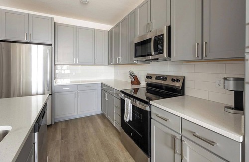 Broomfield Apartment | Landing | Chic 1BD, Yoga Studio, Gym