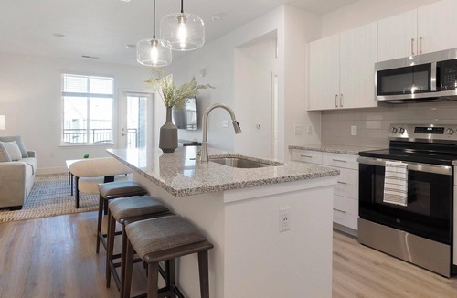 Firestone Apartment | Landing | Spectacular 2BD, Gym, Clubhouse