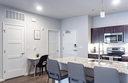 Greenwich Apartment | Landing | Spectacular 2BD, Game Room, Pool