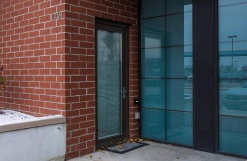 Historic Third Ward Apartment | LARGE 3RD WARD TOWNHOME NEAR SUMMERFEST W/ PARKING