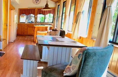 Kohls Ranch Cabin | Lavender Cottage at Kohl's Ranch- Across from Tonto Creek
