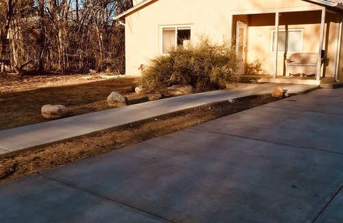 Farmington House | LAVENDER WOODS HOUSE