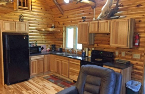 Germfask Cabin | Lazy Cedars Log Cabin - Centrally located