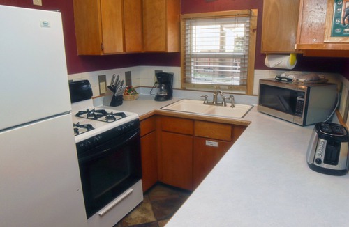 Estes Park Cabin | Lazy R Cottages: 9 2 Bedroom Cabin