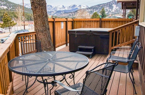 Estes Park Cabin | Lazy R Cottages: 9 2 Bedroom Cabin