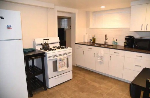 Lower Avenues Apartment | LITTLE SALT FRAN AND THE BAT CAVE - NEW TO VRBO - 5 STAR FAVORITE OTHER SITE