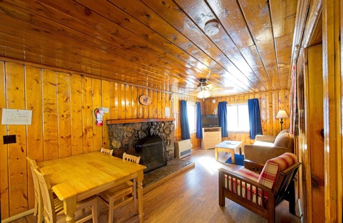 Red River Cabin | Located near the River