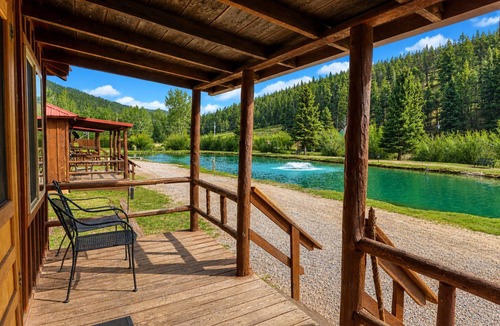 Red River Cabin | Located on our Private Fishing Pond with Mountain View