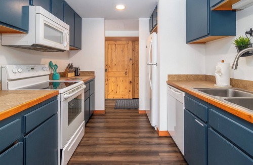 Lakeside Village Condo | Location. Views. Fireplace. Pool. Hot tub. Lake.
