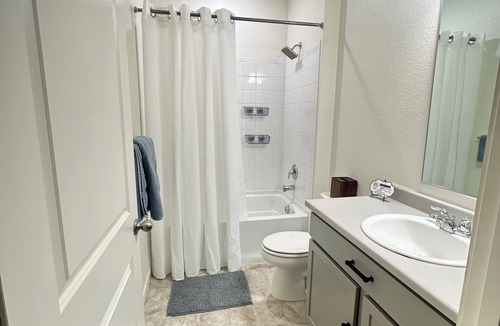 Watkins House | Lodging in Aurora