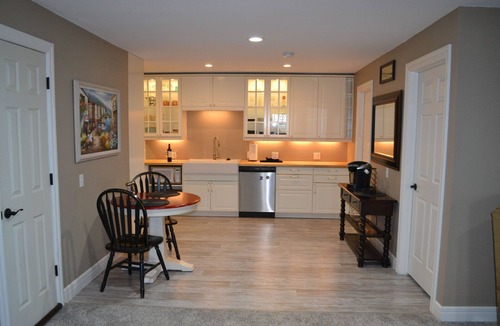 Centerville Apartment | Loft Apartment in this Rural Country Home