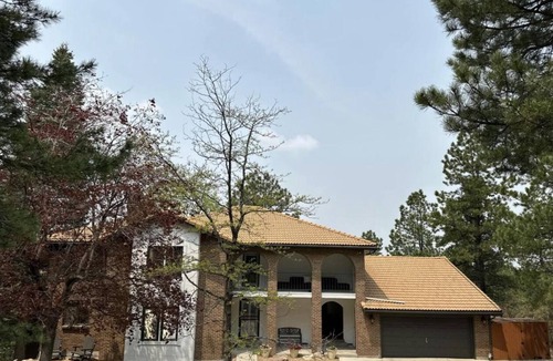 Franktown House | Lovely 4-bedroom Estate in Franktown with WiFi and a Summer time outdoor pool