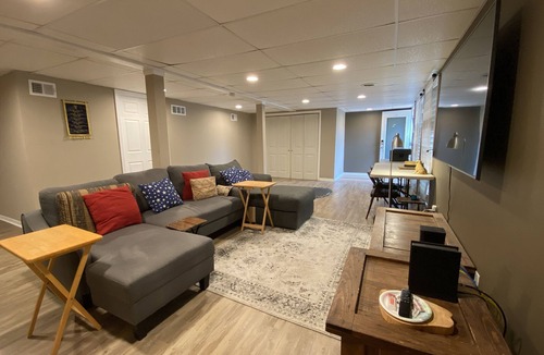 South Kansas City House | Lovely Home Away from Home