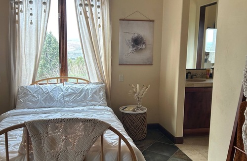Dammeron Valley House | Lovely Home in enchanting Dammeron Valley with stunning views of Pine Mountain.