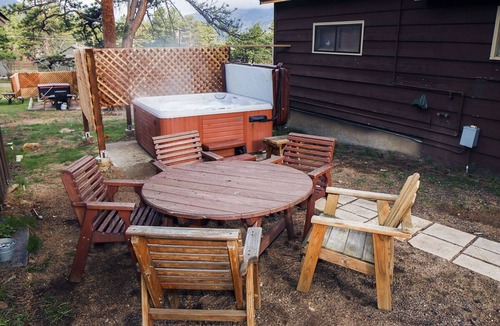 Estes Park Cabin | Low risk cancel policy - Cabin for Family with Hot Tub
