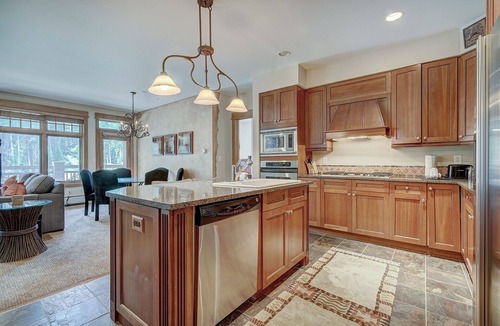 River Run Condo | Luxurious 2 BR in River Run Village with Ski in ski out, No Cleaning Fees, Kids Ski Free by RedAwning