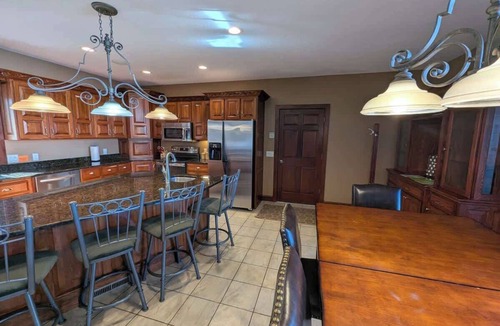 Park Rapids House | Luxury 5BR 4.5BA Long Lake, Waterfront Home