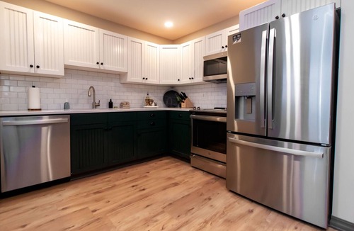 Duluth Apartment | Luxury Craft District Suites | Unit 301