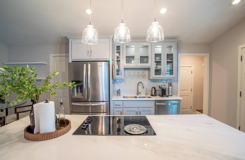 Roeland Park House | Luxury KC Retreat with Pergola Near Country Club Shopping Plaza & Downtown