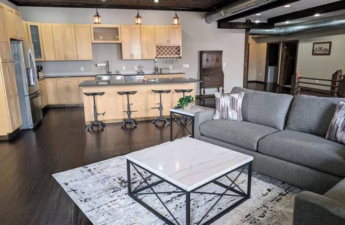 Hoyt Apartment | Luxury Loft just minutes from Casino & Lake