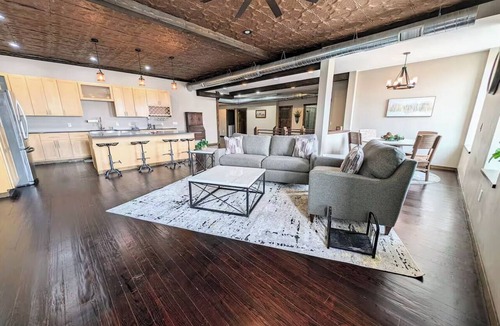 Hoyt Apartment | Luxury Loft just minutes from Casino & Lake