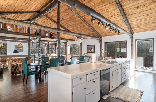 Allenspark House | Luxury Mountain Retreat Near Estes Park Stunning Views, Perfect Family Getaway