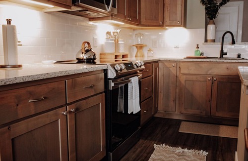 Wausau Apartment | Luxury Waterfront 2BR w/King Suite