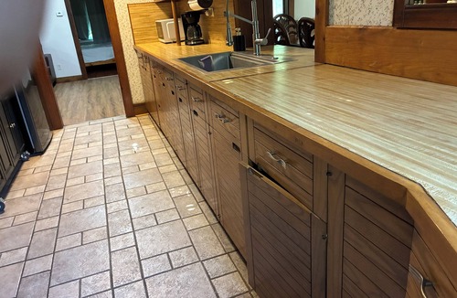 Rockford Apartment | Main Level Rustic Getaway, Woodsy Area