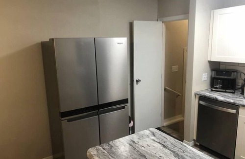 Sioux Falls House | Marvelous 2 Bedroom Close To It All!