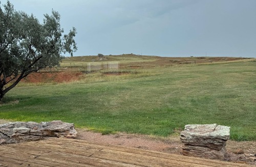 Sundance House | Marvelous 4-bedroom house on acreage with beautiful views and great location