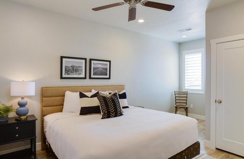 Washington Fields House | Maverick