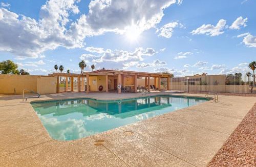Rancho del Lago House | Mesa Golf Course Home Near Spring Training & River