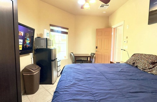 McCullough Hills House | Micro Casita! Private Entrance! Ensuite Bath!