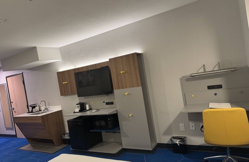 Independence Hotel | Microtel Inn & Suites by Wyndham Independence