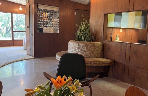 Bellevue House | Mid Century Modern Googie Architect Designed Home. Welcome Modern Designers!
