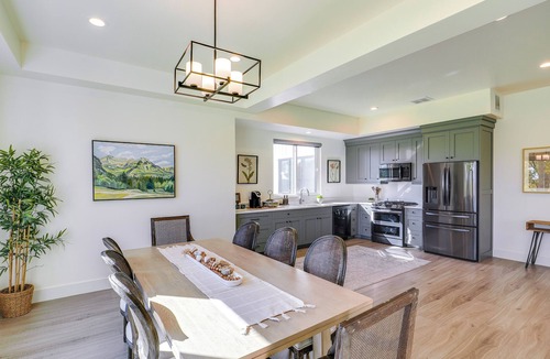 Midway House | Midway Mountain Farmhouse: Hot Tub, Golf & Hiking