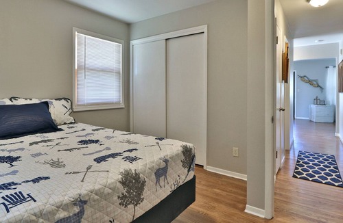 Milford House | Milford lake home near boat ramp, Flag Stop Resort & Fort Riley