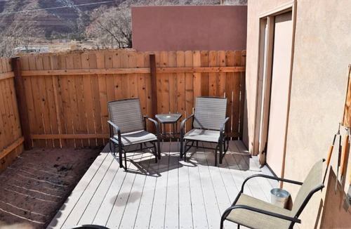 Moab South Valley Cabin | Miner's Cabin