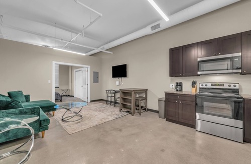 Waldron Apartment | Modern 1-Bedroom Near Airport Free Parking & WiFi Clean and Comfortable Living
