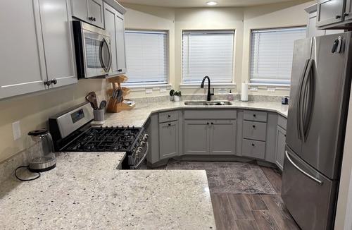Pueblo West House | Modern 3-bedroom house in fantastic Pueblo West near the Pueblo Reservoir