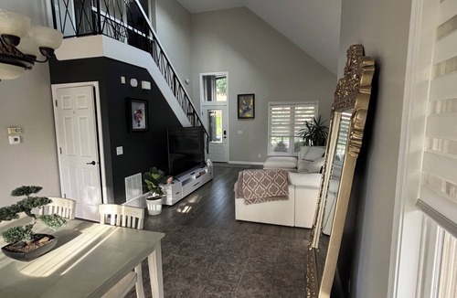Dahlman House | Modern 3bed 2.5bath house near downtown Omaha