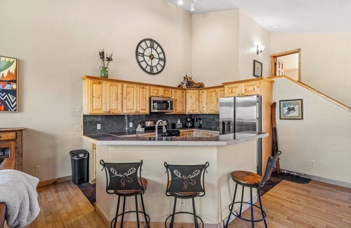 Steamboat Springs House | Modern 3BR Townhouse with Beautiful Views 1087