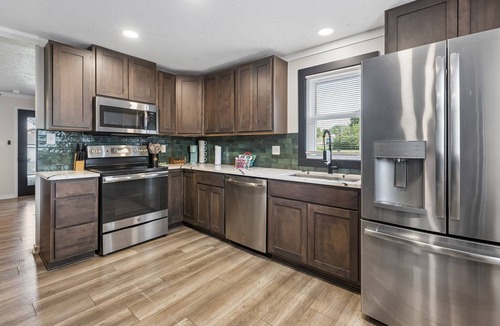 Papillion House | Modern and Cozy Bungalow in the heart of Papillion