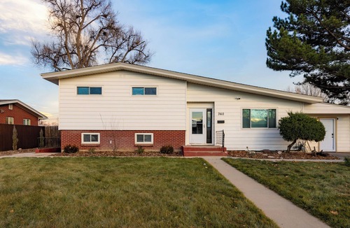 Brighton House | Modern guest suite with private entrance