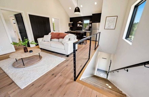 Egg Harbor Apartment | Modern Loft Suite · Walk to Downtown Egg Harbor
