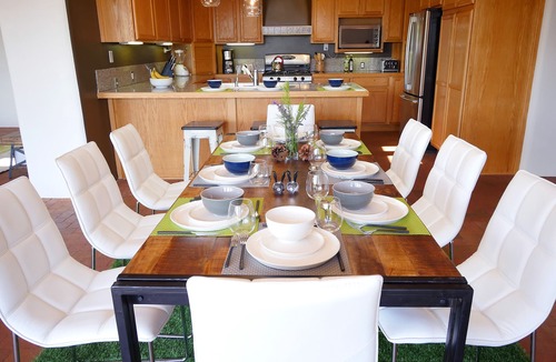 Durango House | Modern Luxury Home on 3 Acres - Great Views - 10 Min. to Downtown Durango