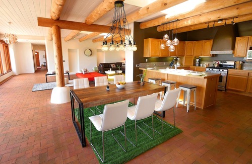 Durango House | Modern Luxury Home on 3 Acres - Great Views - 10 Min. to Downtown Durango